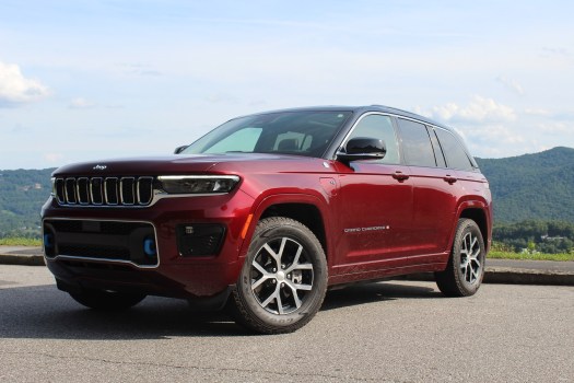 5 Crucial Jeep Grand Cherokee 4xe Facts You Need to Know