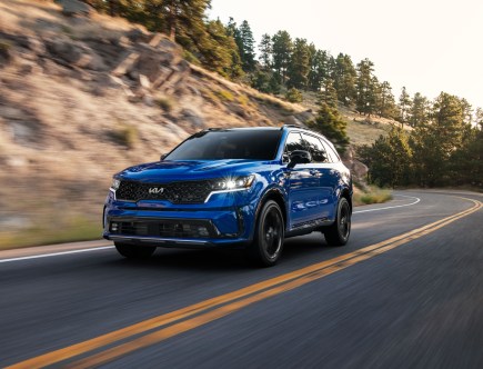 2022 Kia Sorento vs. 2022 Volkswagen Tiguan: Which Affordable 3-Row SUV Is Best for You?