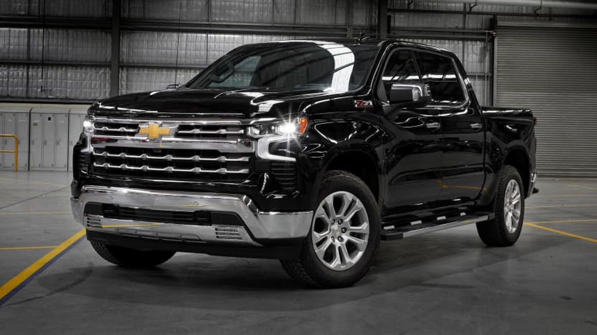 Is the 2023 Chevy Silverado 1500 High Country Opulent Enough for You 