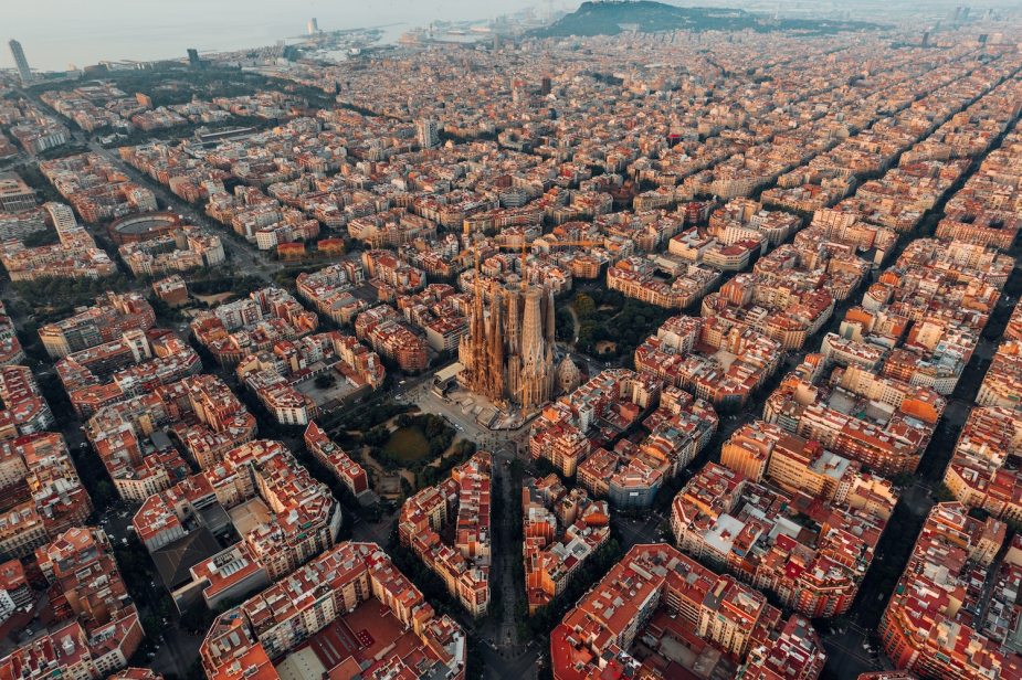 Aerial view of Barcelona's city street grid layout.
