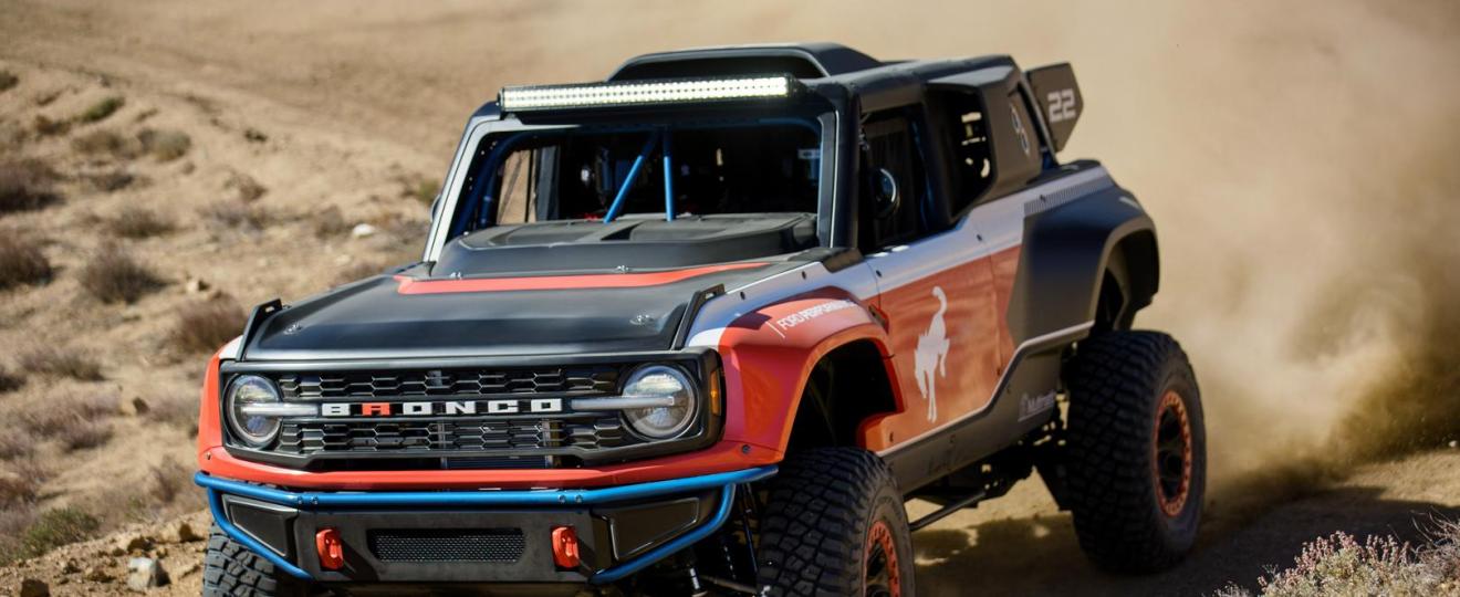 2023 Ford Bronco DR off-roading
