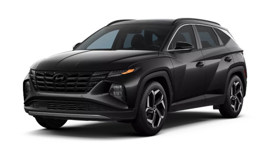 Front angle view of 2023 Hyundai Tucson with Phantom Black hue