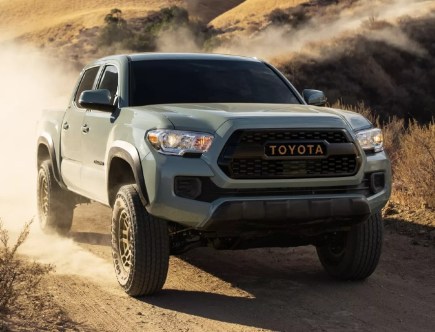 2023 Toyota Tacoma Gets Beat by 2023 Chevy Colorado