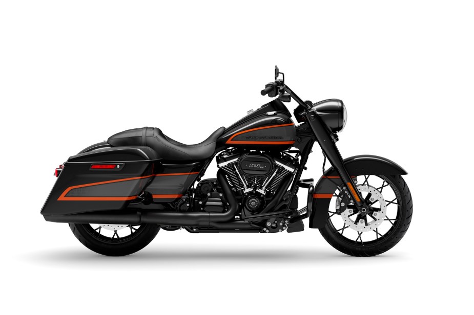 The Road King and Road Glide Special get the Harley-Davidson Apex treatment.