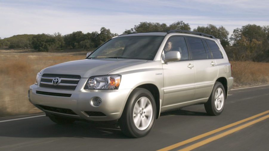 A reliable used SUV under $8,000 includes this 2007 Toyota Highlander