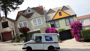 A USPS mail truck, the Grumman LLV, delivers mail. Is it AWD?