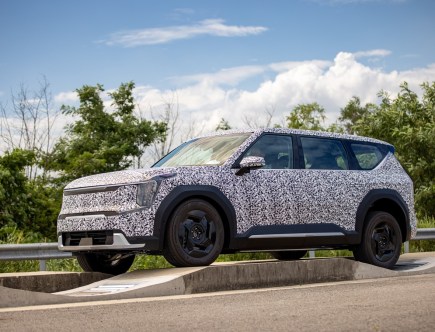 Should new the Rivian SUV Be Worried About Kia’s new EV9?