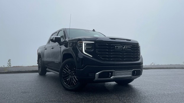 4 Things Make Driving the 2022 GMC Sierra Incredibly Cool