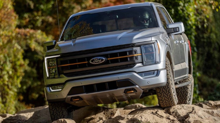 2023 Ford F-150 Tremor Rolling Slow Over Some Rocks