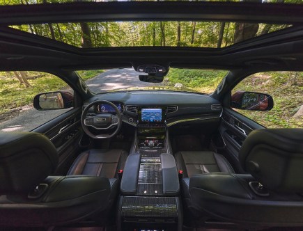 Does the 2023 Jeep Wagoneer Have Android Auto?