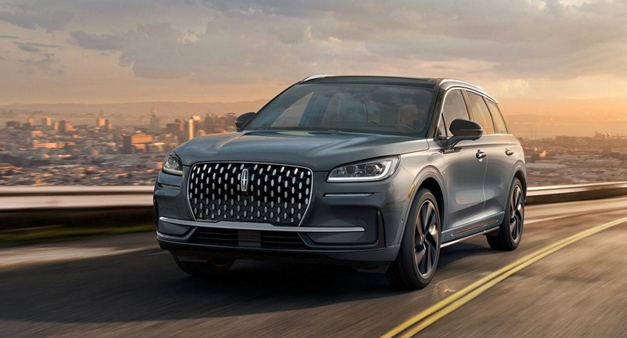 Is The 2023 Lincoln Corsair Grand Touring A Better Ford Escape PHEV 