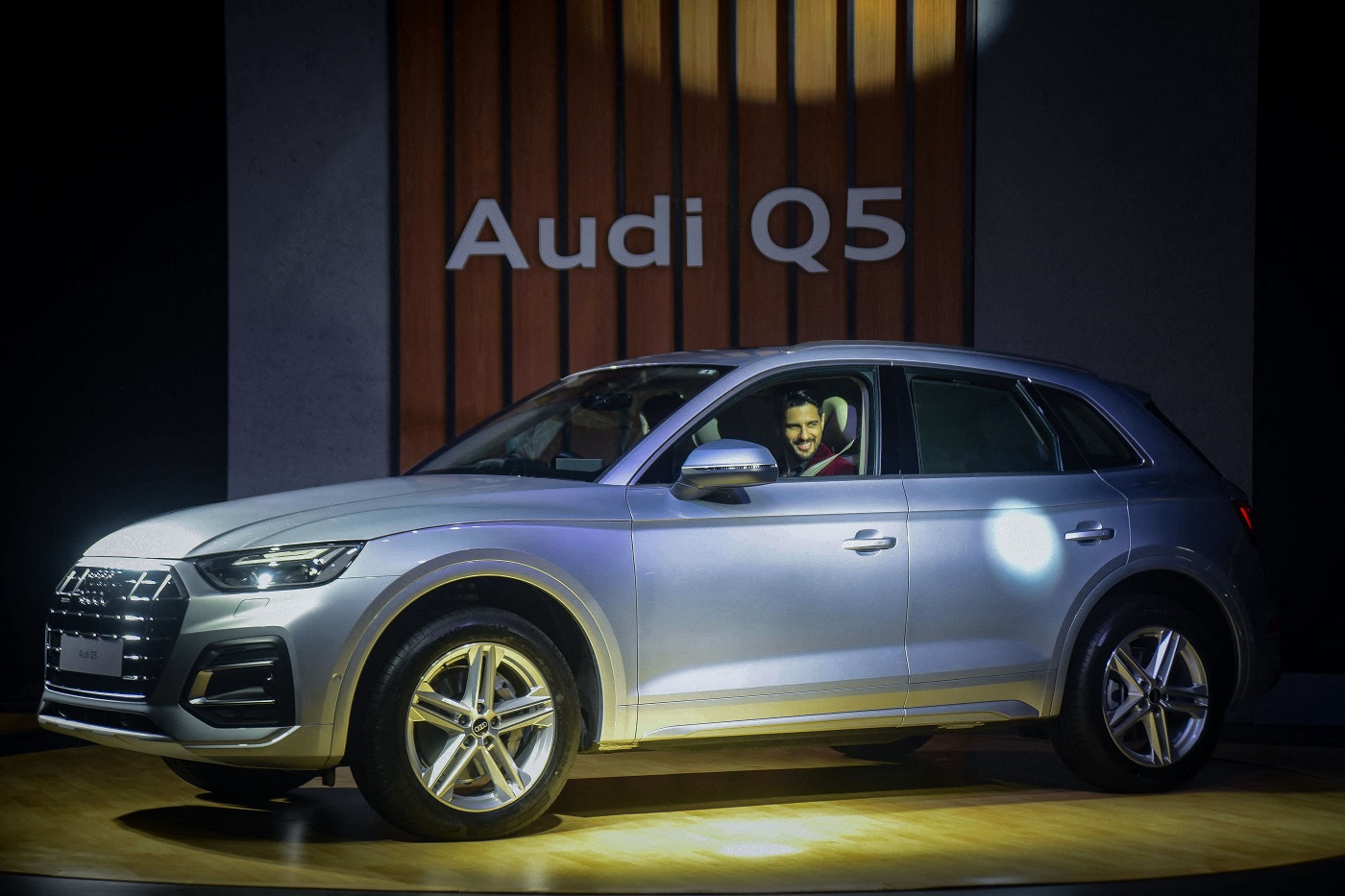 Audi Q5 in silver at an auto show