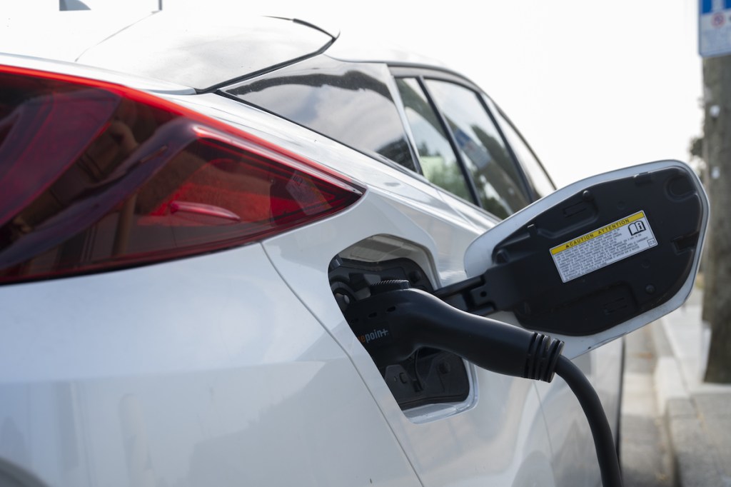 Your Guide to EV Charging Etiquette