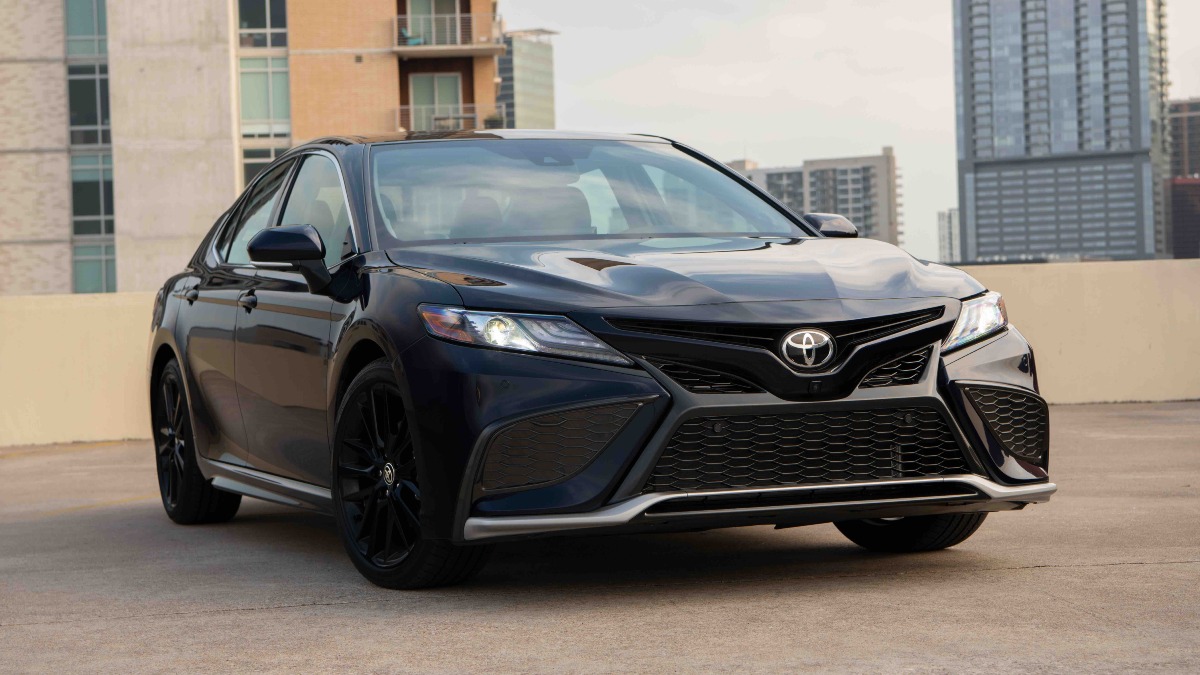 2023 Toyota Camry Beats 2023 Nissan Altima in Multiple Ways