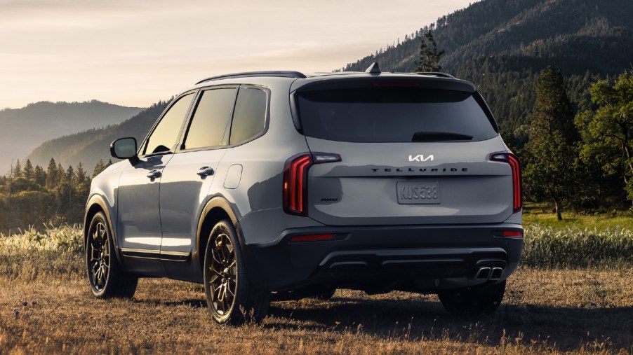 A 2022 Kia Telluride midsize SUV is parked outdoors.