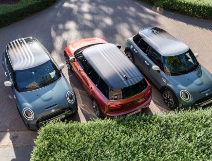 The Mini Multitone Edition Lets Drivers Customize Their Mini Roofs