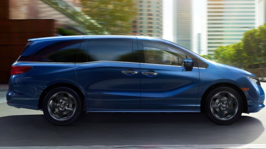 Profile of a new Honda odyssey in blue