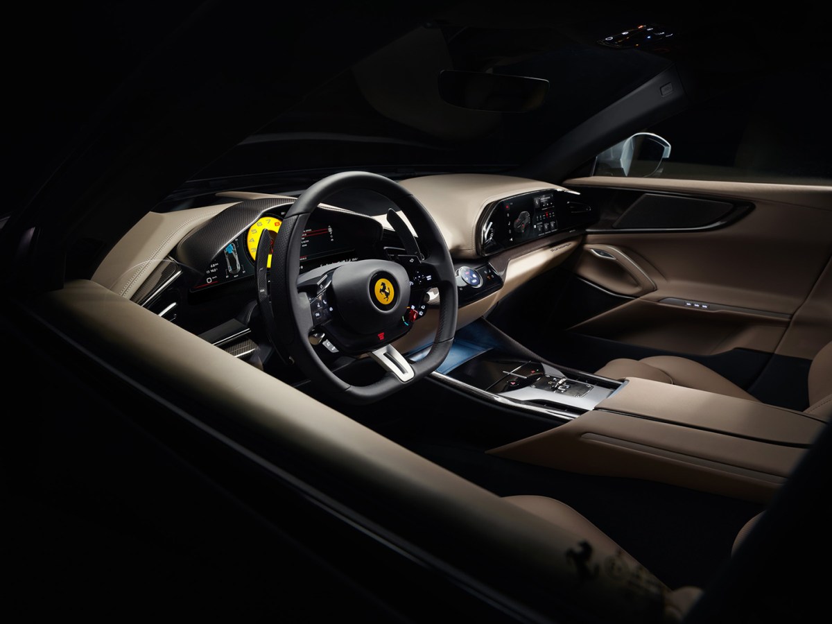 Ferrari Purosangue interior in tan