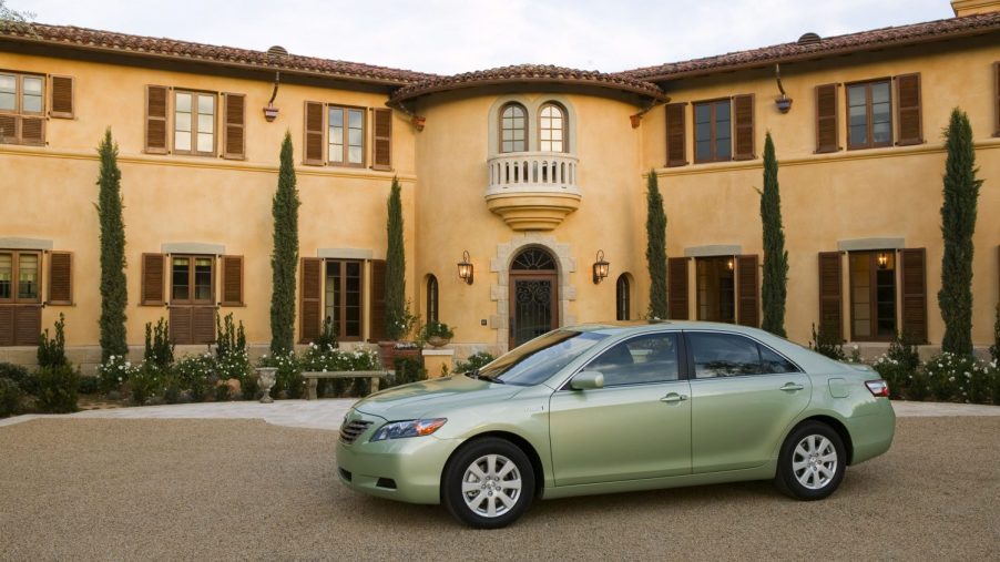 5 Used Hybrid Cars The Cost Less Than 5,000