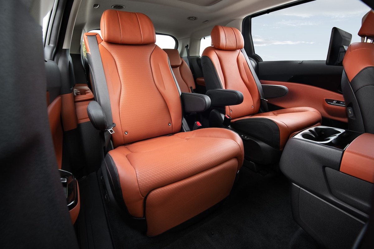 2022 Kia Carnival: Consumer Reports rear-seat safety tests