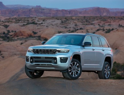 Does the 2023 Jeep Grand Cherokee 4xe Have Android Auto?