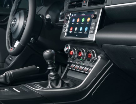 Does the 2023 Toyota GR86 Have Apple CarPlay?