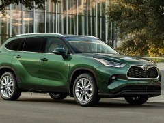 Less Power Actually Helps the 2023 Toyota Highlander