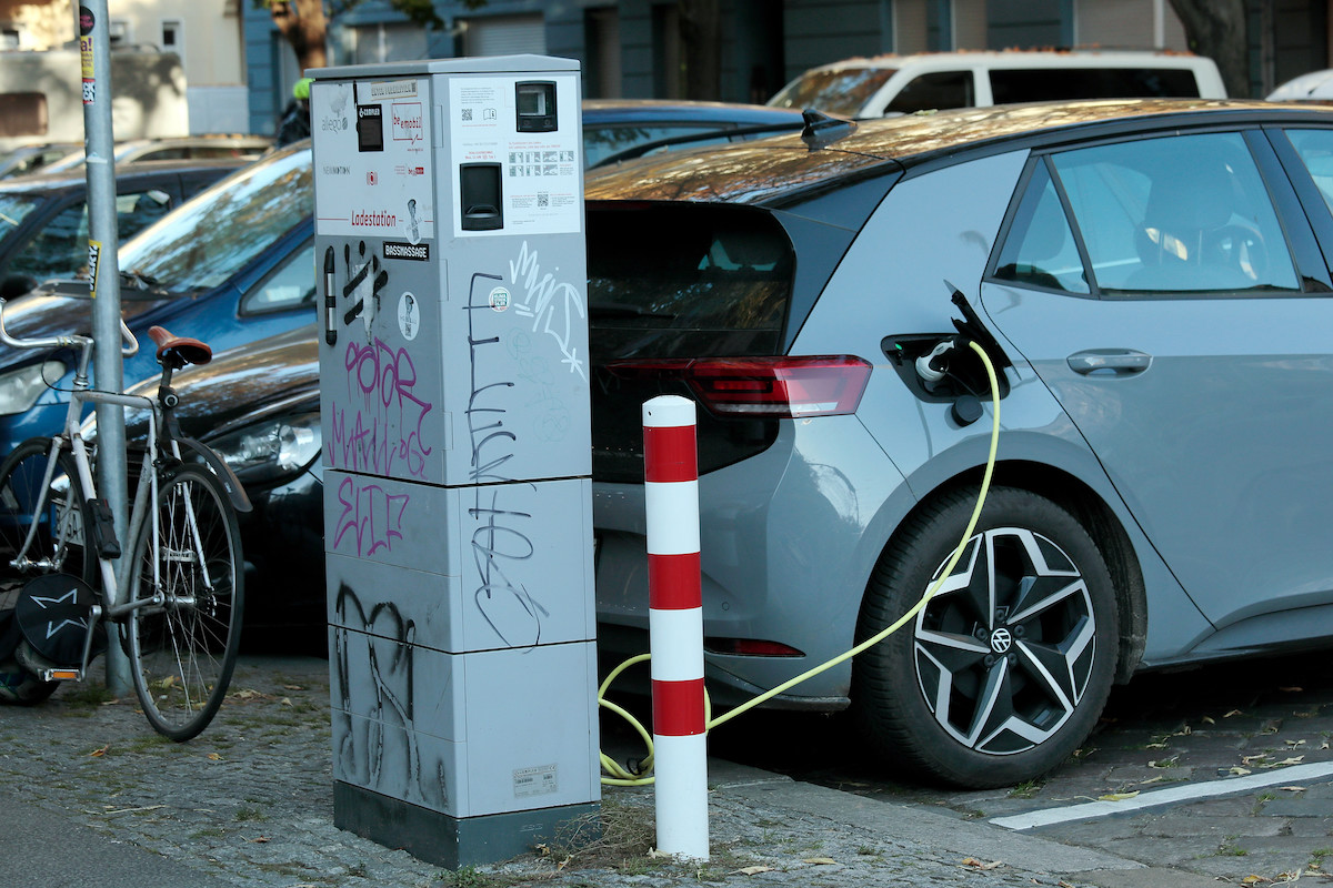 Are electric cars harder to steal?