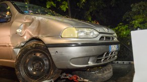 A car in need of insurance that hopefully has a way to discount your car insurance