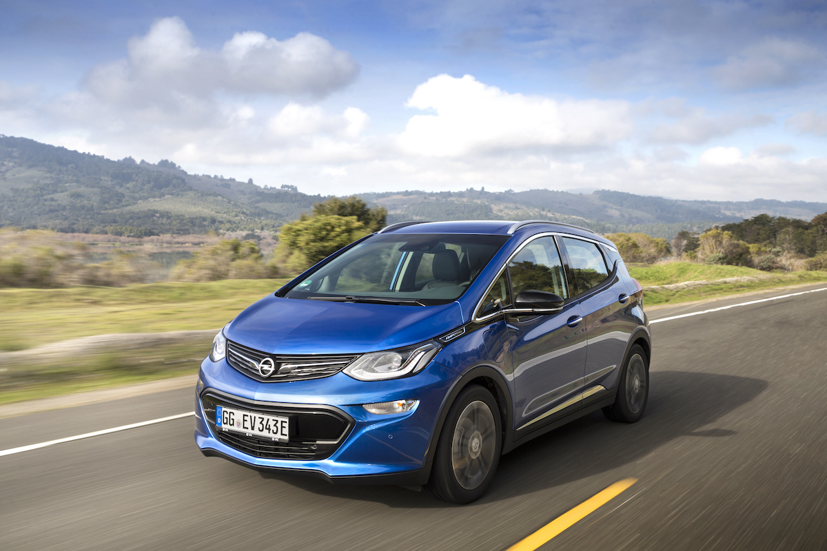 EVs with the worst range in cold weather: Opel Ampera-e