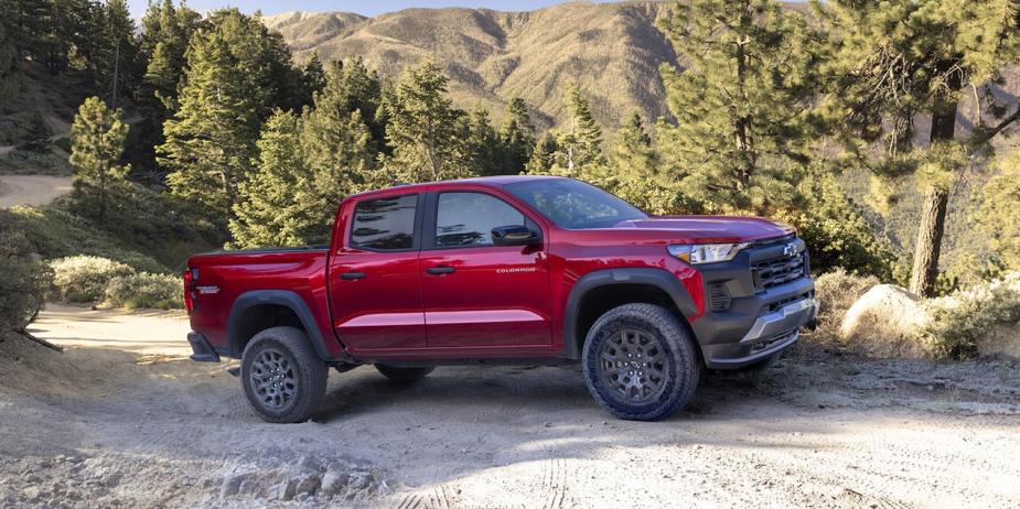 The Chevy Colorado Trail Boss shows off its new styling and aggressive looks.
