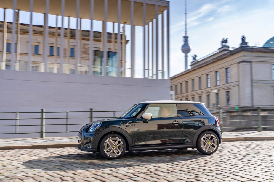 Mini made its own alternative energy vehicle for fans of battery-powered cars.