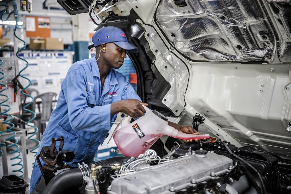 How to Clean up an Antifreeze Leak