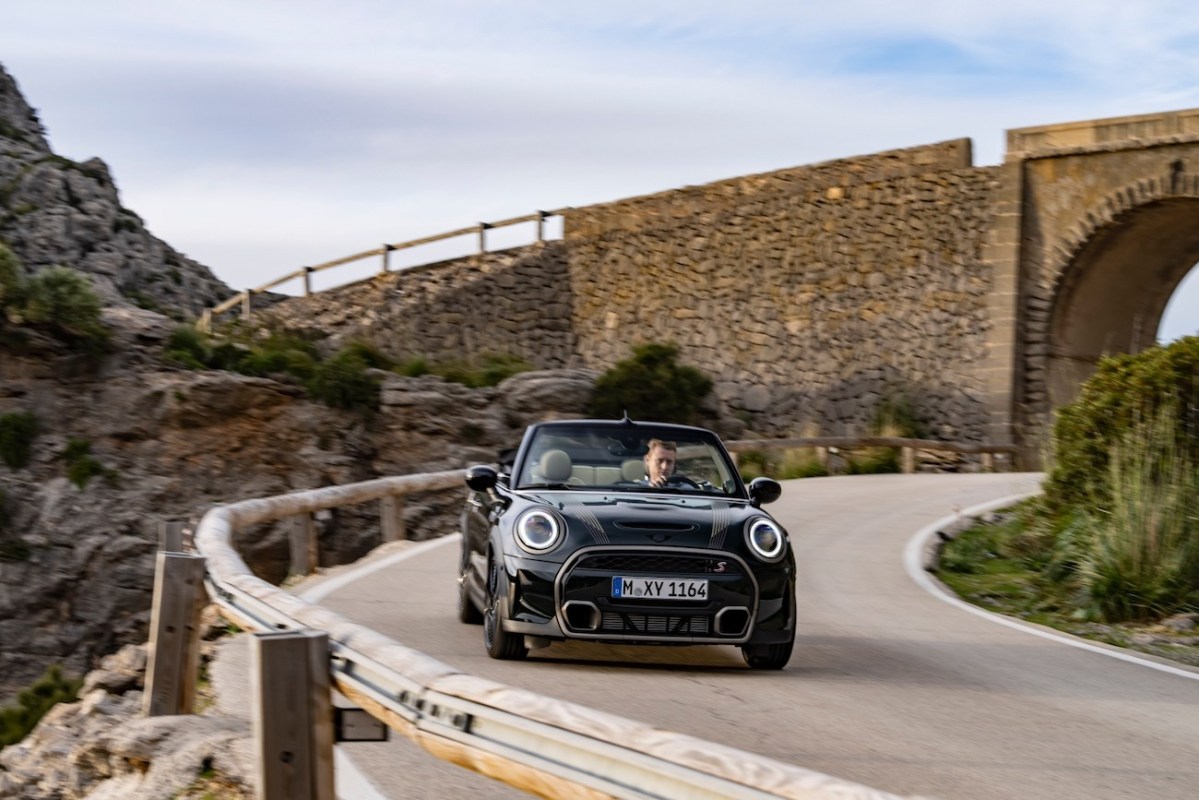 The Most FuelEfficient Convertible Is Not The Car You Would Expect