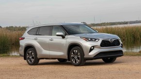 The safest midsize SUVs for 2022 include this Toyota Highlander