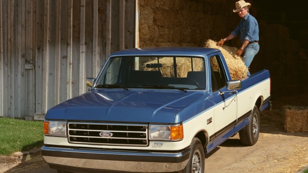 What Years Is an OBS Ford F-150 Pickup Truck?