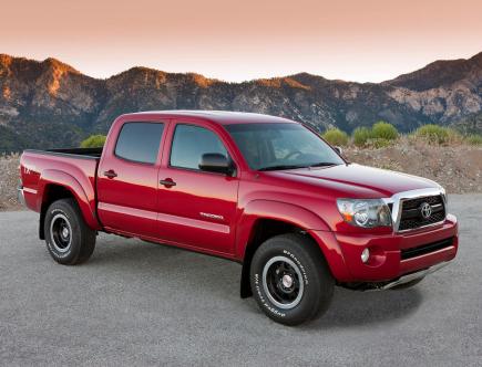 These 2 Decade-Old Used Midsize Pickup Trucks Are Still Reliable Today–According to a Dealer
