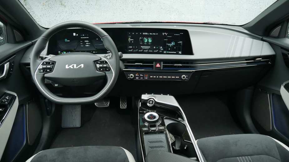 2022 Kia EV6 interior