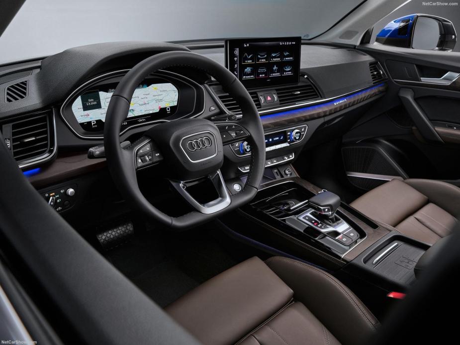2022 Audi Q5 interior 