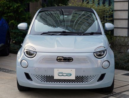 Is Fiat the Only Car Brand Without Any Plans to Sell Hybrids and EVs in America?