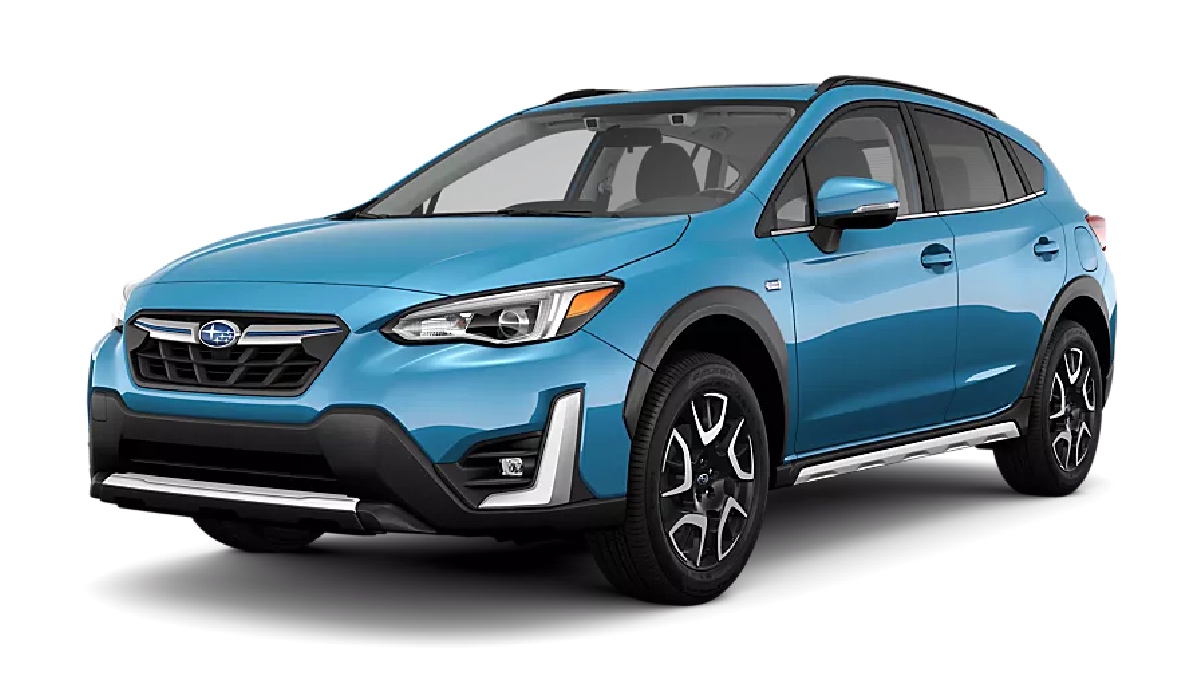 Front angle view of new 2023 Subaru Crosstrek crossover SUV with Lagoon Blue Pearl exterior paint color