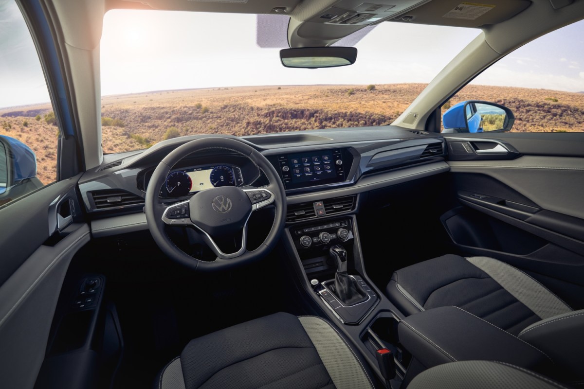 2023 VW Taos interior