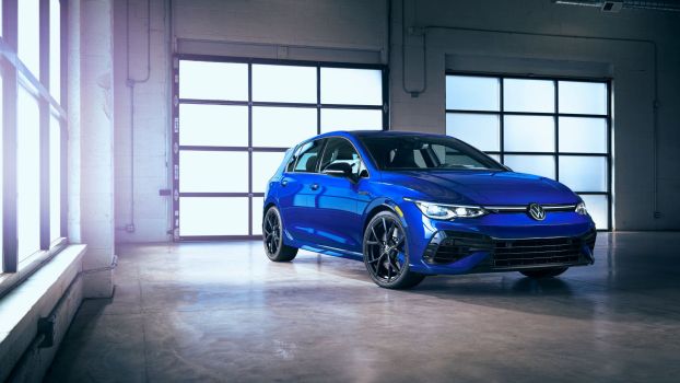 How Much Does a Fully Loaded 2023 Volkswagen Golf R Cost?