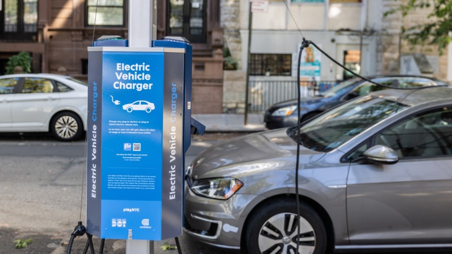 The cost to charge an electric car in 2022