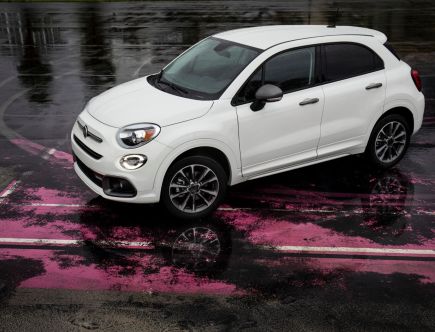 The Not-Dead-yet Fiat 500X Offers Absolutely Nothing New for Its 2023 Model Year