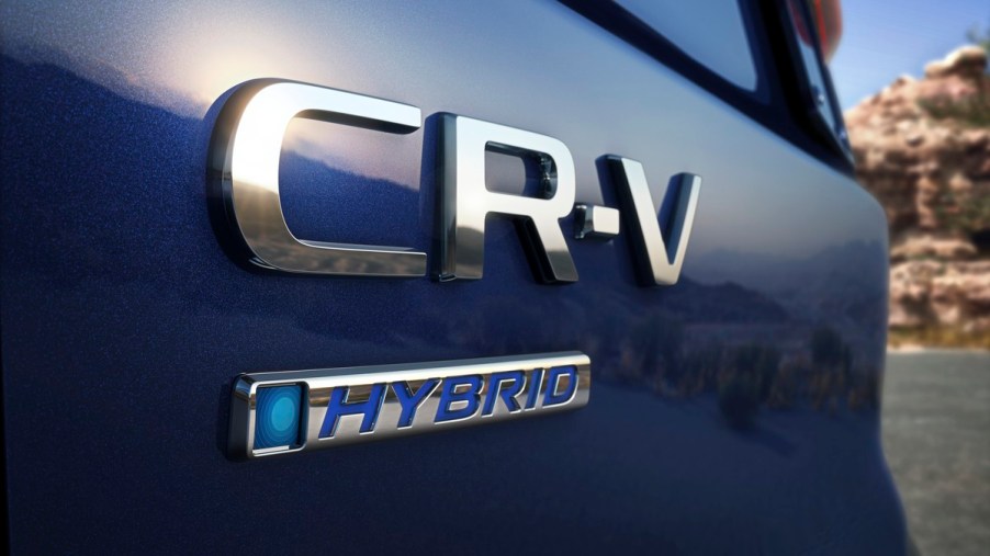 2023 CR-V Hybrid badge