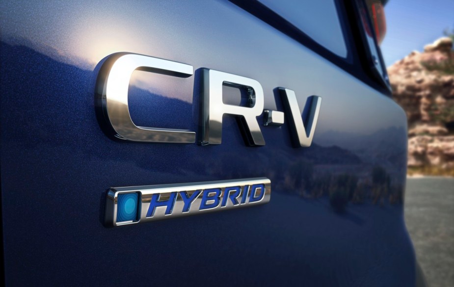 2023 CR-V Hybrid badge 
