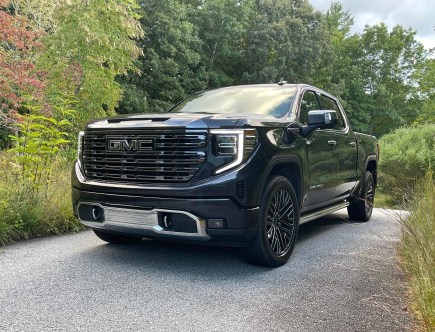 3 Reasons to Pick the 2022 GMC Sierra Over the Toyota Tundra