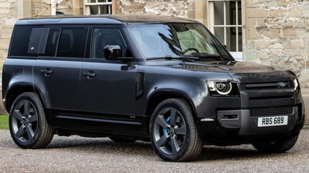 4 Great Alternatives to the 2022 Land Rover Defender 130