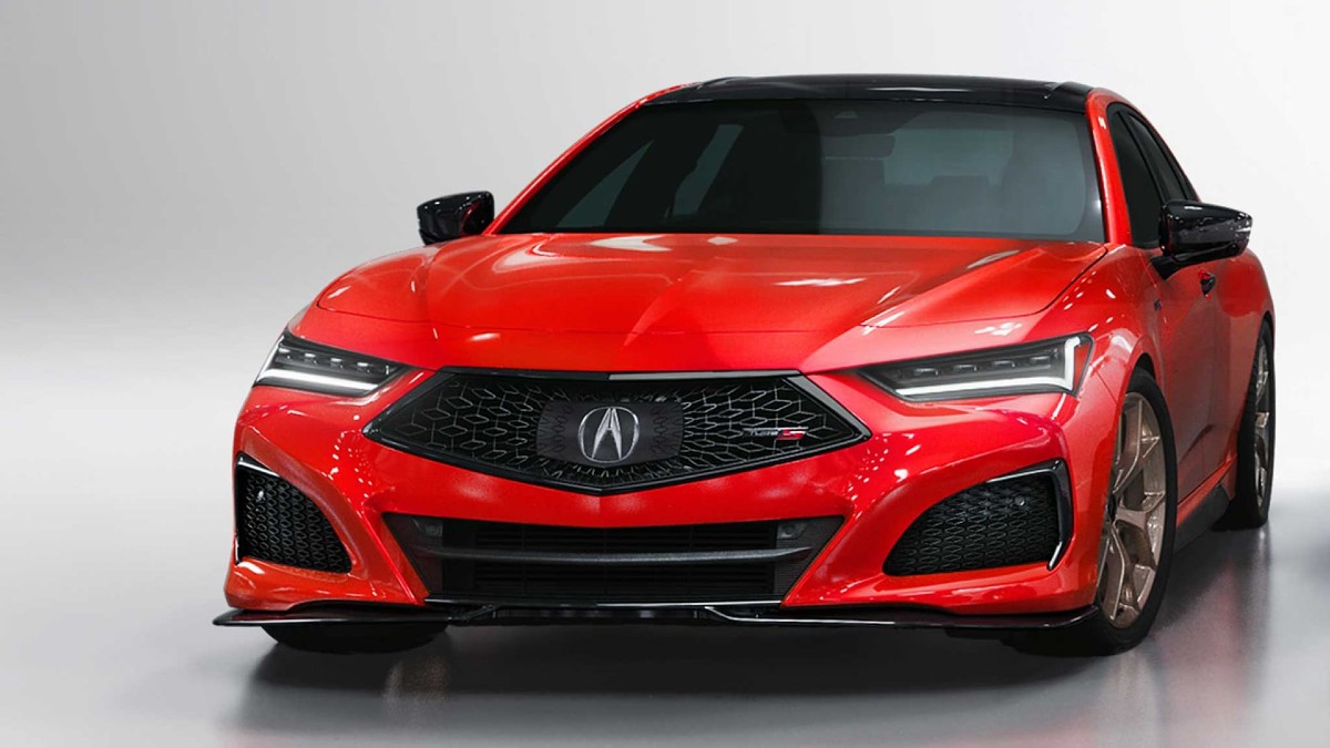Can You Get Past the Infotainment Controls of the 2023 Acura TLX?